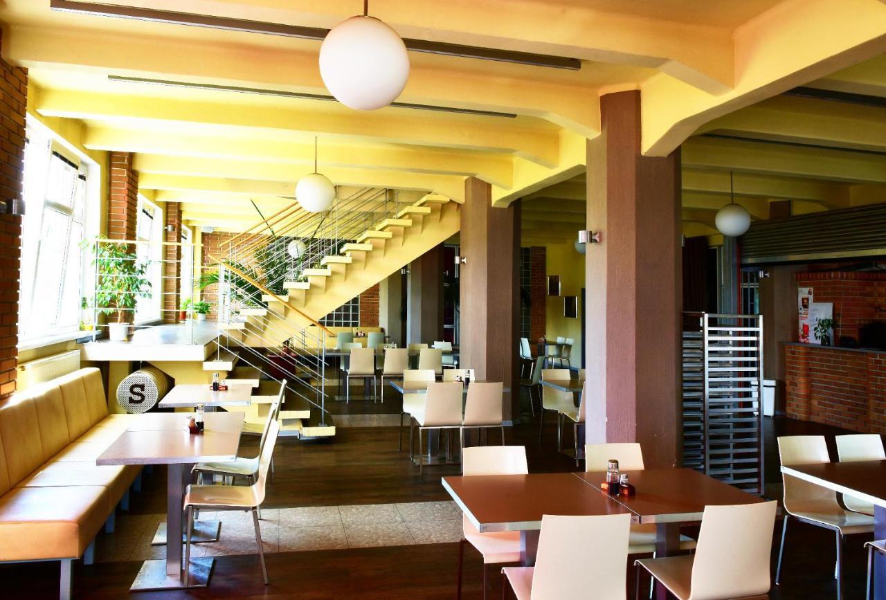 Hotel S-Centrum Decin Zewnętrze zdjęcie
