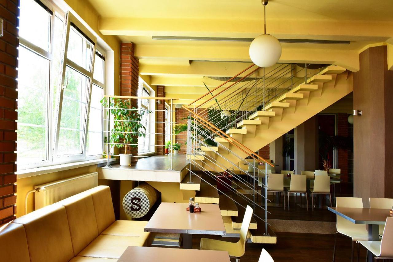 Hotel S-Centrum Decin Zewnętrze zdjęcie