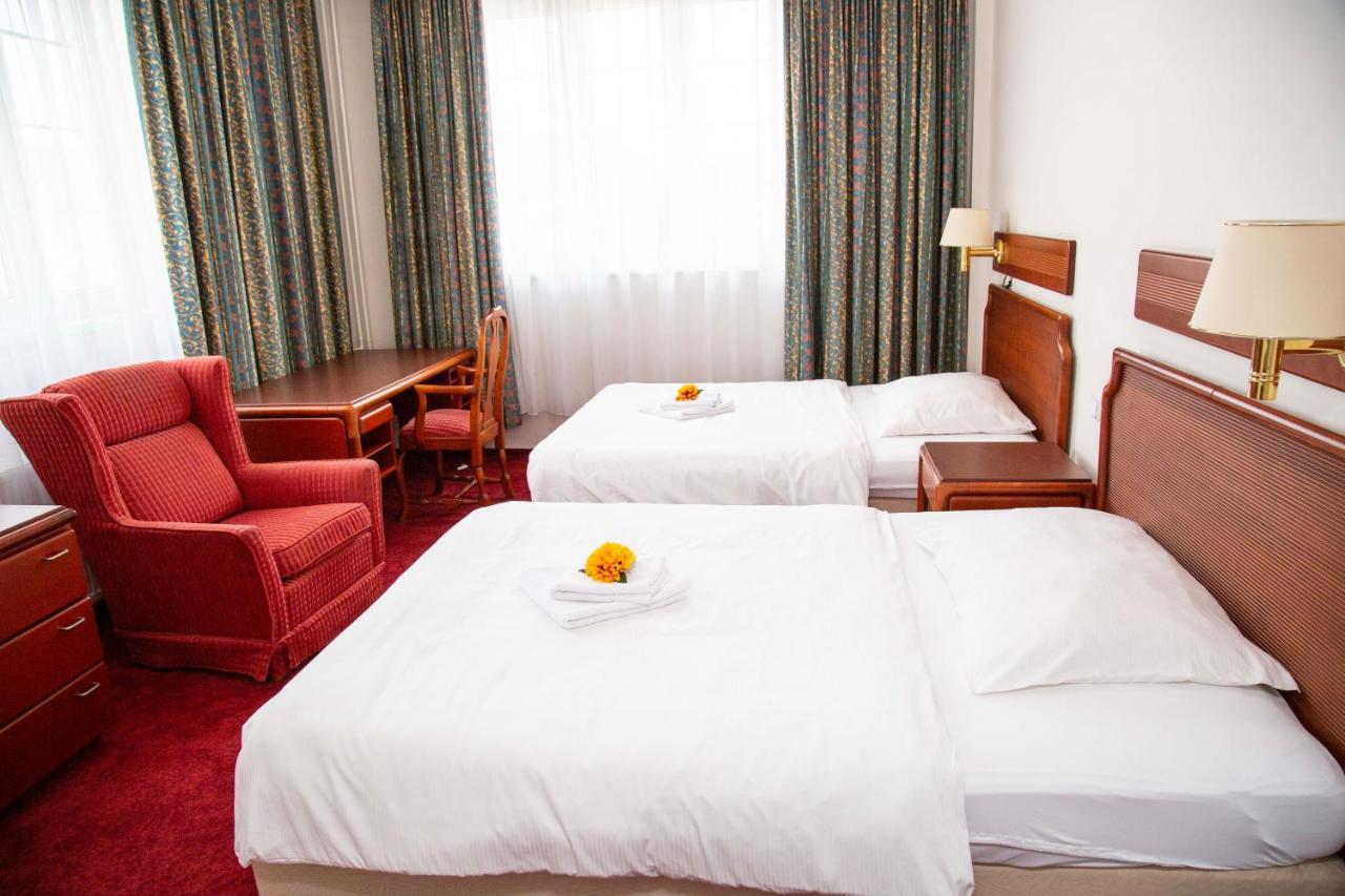 Hotel S-Centrum Decin Zewnętrze zdjęcie